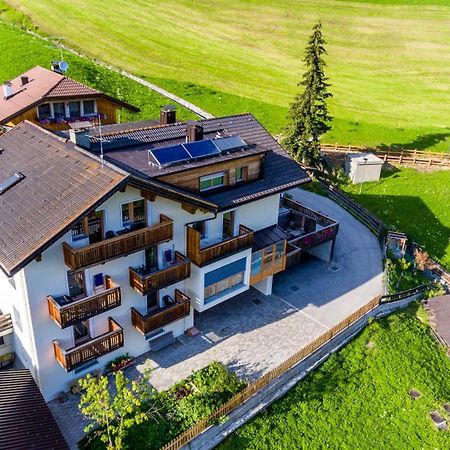 Villa Hilde San Cassiano  Exterior foto